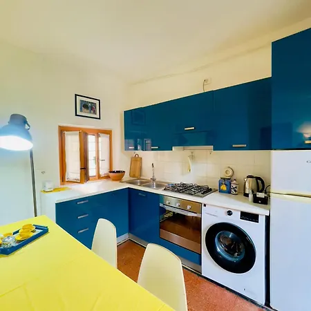 Residenza Il Cavallo E La Torre Apartment *